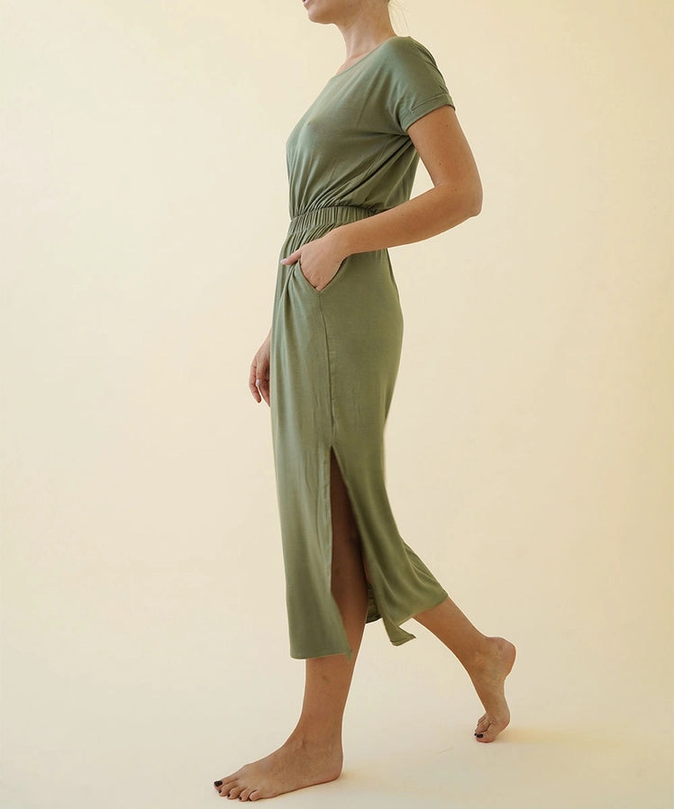 BAMBOO ONE PIECE WITH POCKETS OLIVE